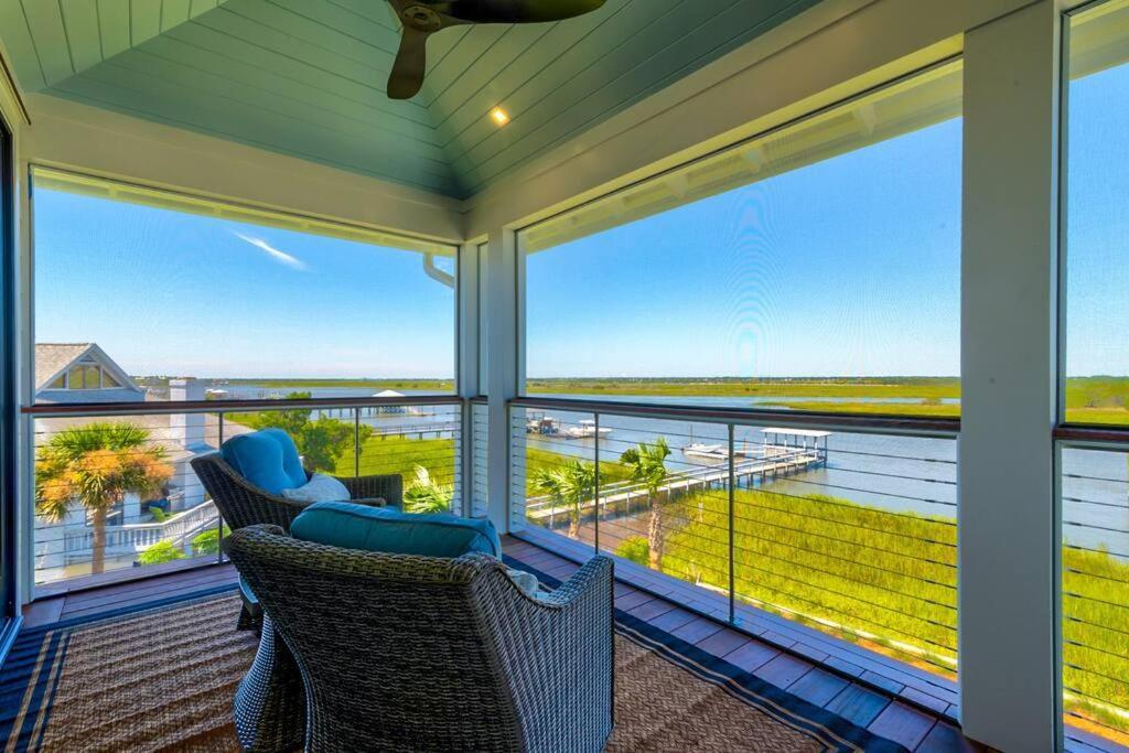 New Waterfront Home With Deep Water Dock Isle of Palms Exteriér fotografie