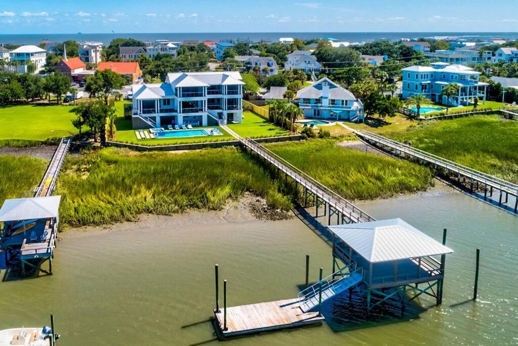 New Waterfront Home With Deep Water Dock Isle of Palms Exteriér fotografie