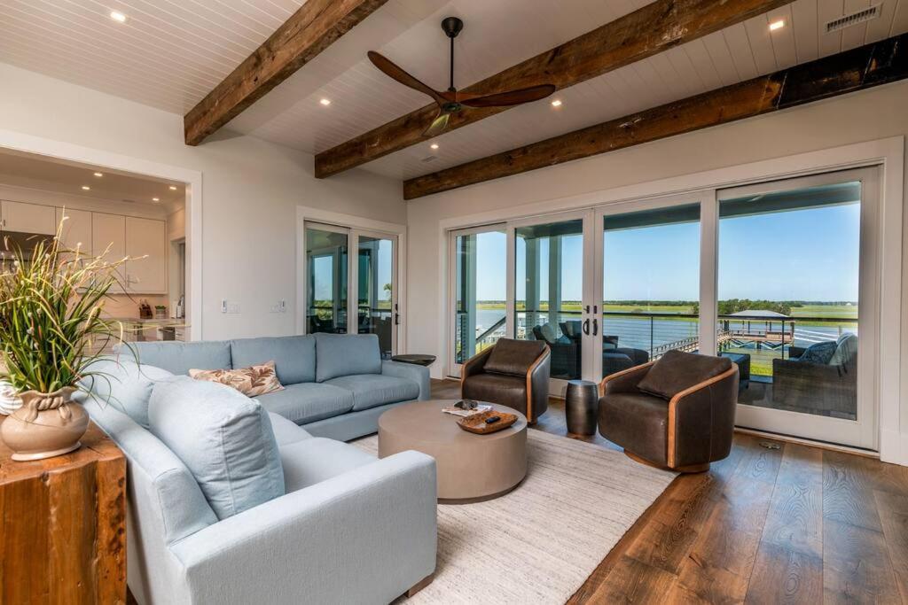 New Waterfront Home With Deep Water Dock Isle of Palms Exteriér fotografie