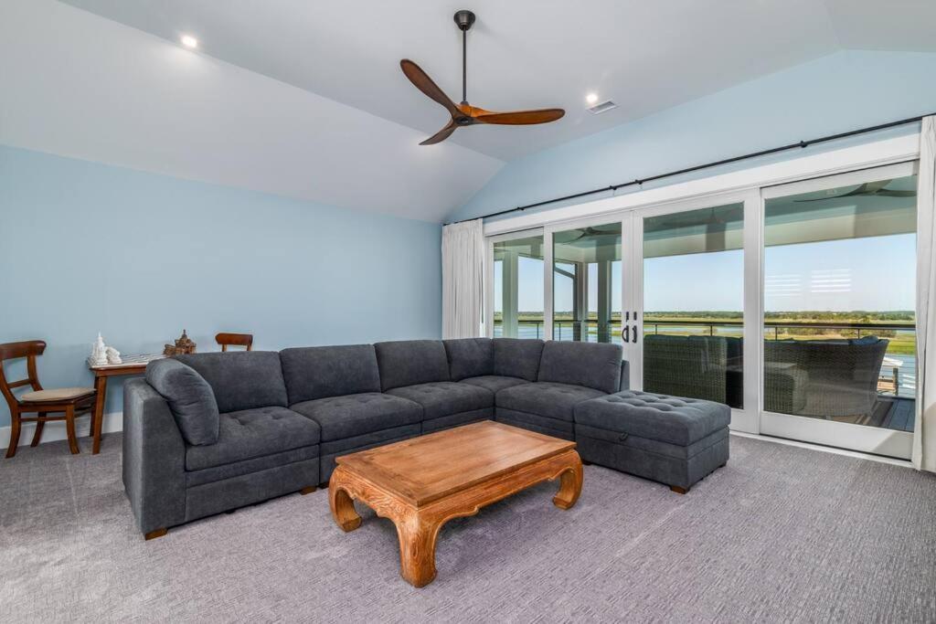 New Waterfront Home With Deep Water Dock Isle of Palms Exteriér fotografie